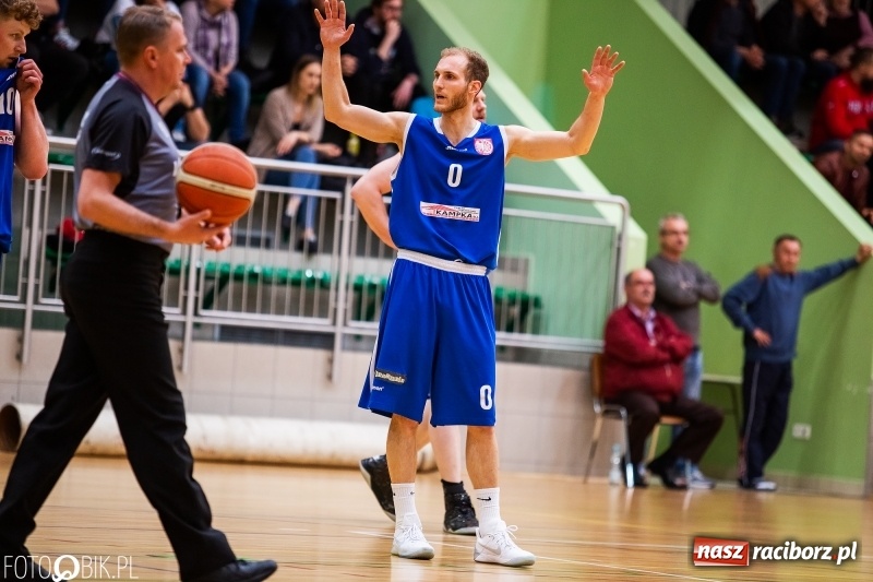 Zdjęcie w galerii na portalu naszraciborz.pl: Dreszczowiec w Arenie Rafako. Raciborska Ofensywa wygrała jednym punktem! [FOTO i WIDEO] wiadomości z regionu