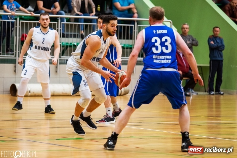 Zdjęcie w galerii na portalu naszraciborz.pl: Dreszczowiec w Arenie Rafako. Raciborska Ofensywa wygrała jednym punktem! [FOTO i WIDEO] wiadomości z regionu