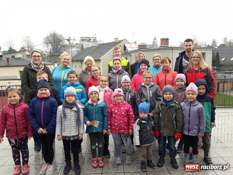 Zdjęcie w galerii na portalu naszraciborz.pl: Pierwsza społeczna inicjatywa sąsiedzka w Bojanowie  wiadomości z regionu