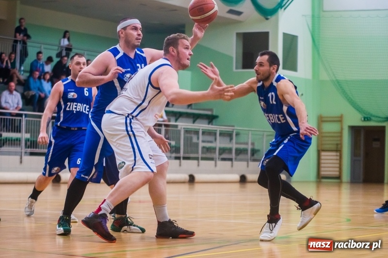 Zdjęcie w galerii na portalu naszraciborz.pl: Orzeł Ziębice pokonany. Ofensywa z awansem do turnieju finałowego! wiadomości z regionu