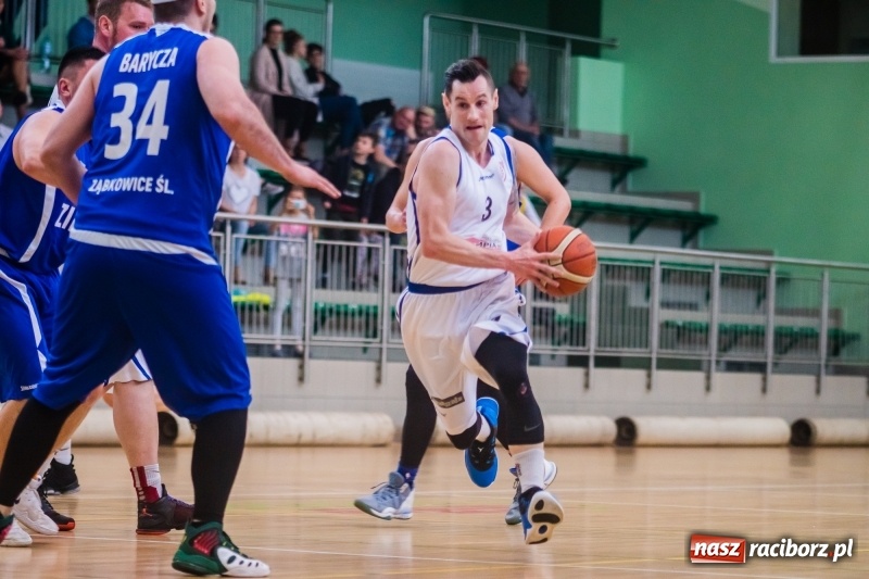 Zdjęcie w galerii na portalu naszraciborz.pl: Orzeł Ziębice pokonany. Ofensywa z awansem do turnieju finałowego! wiadomości z regionu