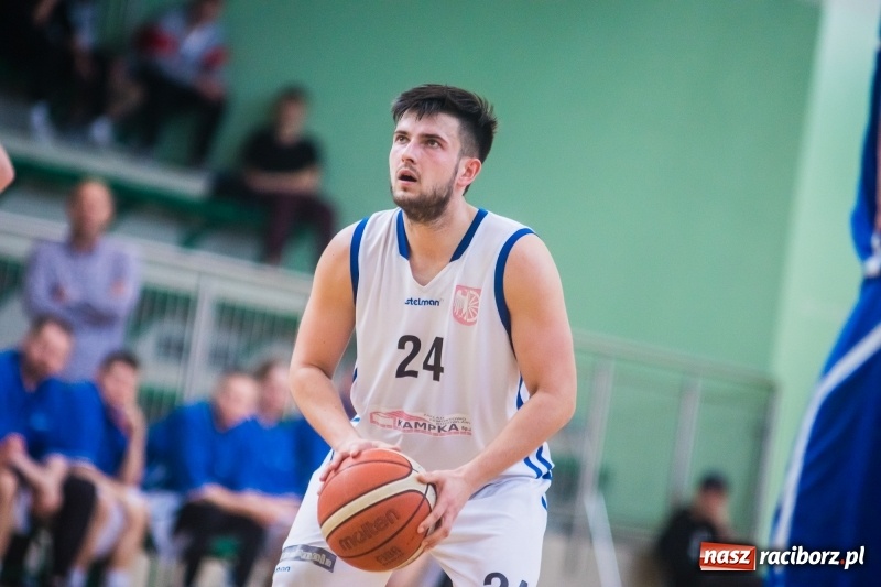 Zdjęcie w galerii na portalu naszraciborz.pl: Orzeł Ziębice pokonany. Ofensywa z awansem do turnieju finałowego! wiadomości z regionu