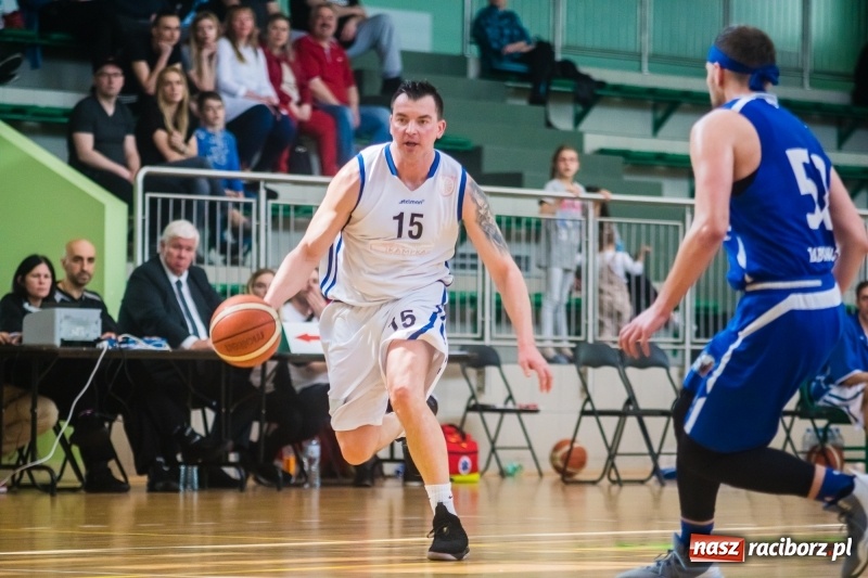 Zdjęcie w galerii na portalu naszraciborz.pl: Orzeł Ziębice pokonany. Ofensywa z awansem do turnieju finałowego! wiadomości z regionu