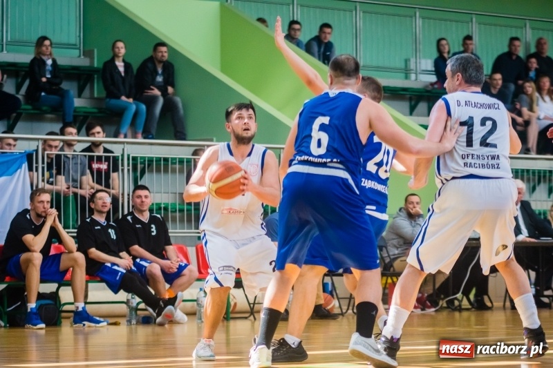 Zdjęcie w galerii na portalu naszraciborz.pl: Orzeł Ziębice pokonany. Ofensywa z awansem do turnieju finałowego! wiadomości z regionu