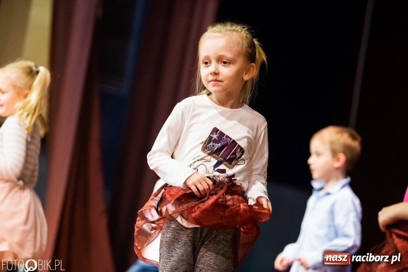 Zdjęcie w galerii na portalu naszraciborz.pl: Kiermasz Wielkanocny w Krzanowicach wiadomości z regionu