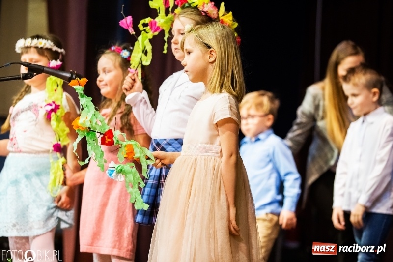 Zdjęcie w galerii na portalu naszraciborz.pl: Kiermasz Wielkanocny w Krzanowicach wiadomości z regionu