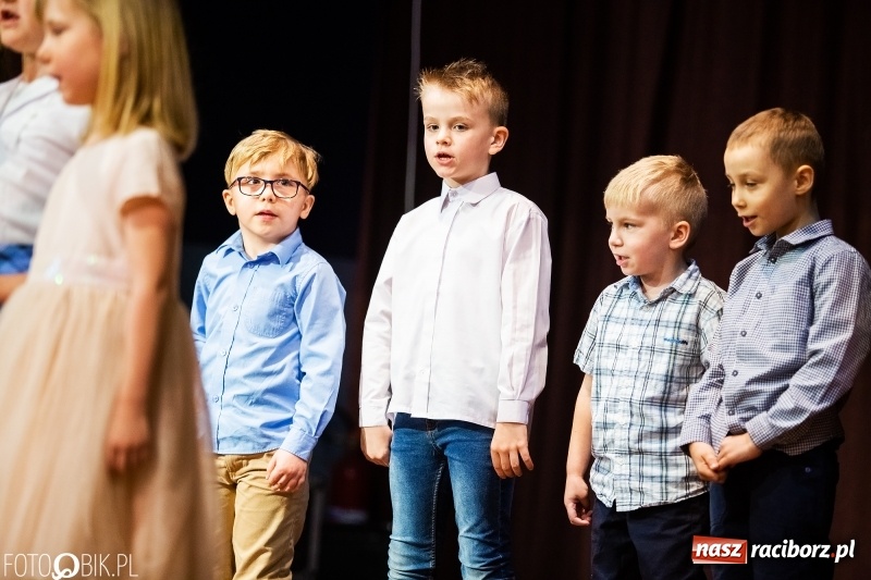 Zdjęcie w galerii na portalu naszraciborz.pl: Kiermasz Wielkanocny w Krzanowicach wiadomości z regionu