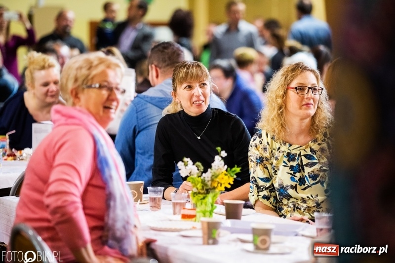 Zdjęcie w galerii na portalu naszraciborz.pl: Kiermasz Wielkanocny w Krzanowicach wiadomości z regionu