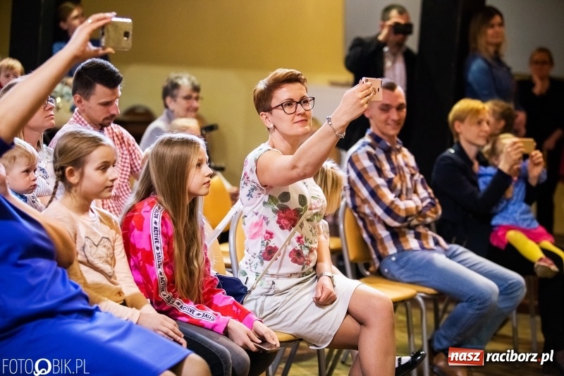 Zdjęcie w galerii na portalu naszraciborz.pl: Kiermasz Wielkanocny w Krzanowicach wiadomości z regionu