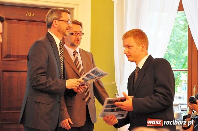 Zdjęcie w galerii na portalu naszraciborz.pl: Pracę mają zapewnioną wiadomości z regionu