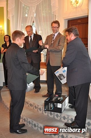 Zdjęcie w galerii na portalu naszraciborz.pl: Pracę mają zapewnioną wiadomości z regionu