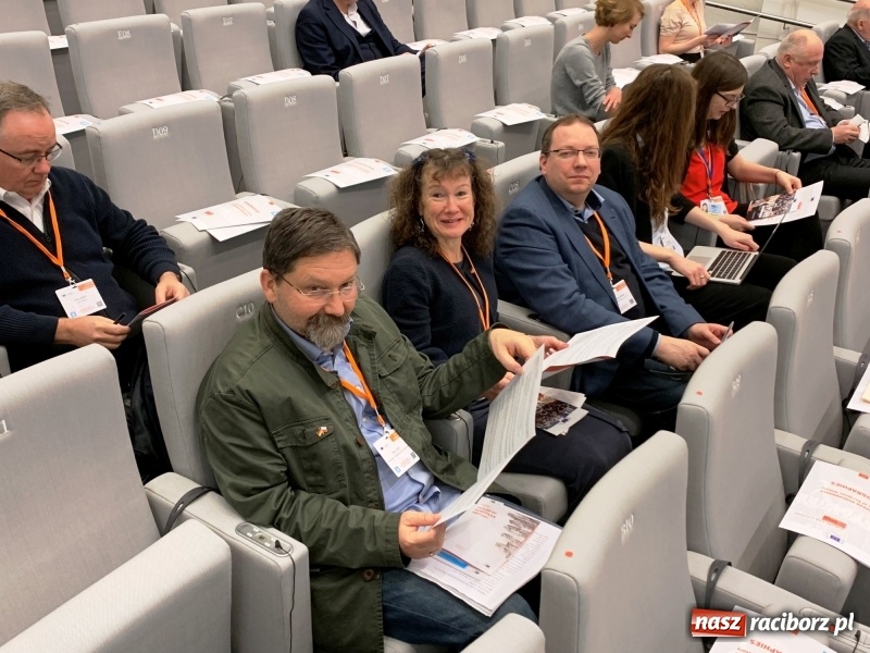 Zdjęcie w galerii na portalu naszraciborz.pl: Europa dla obywateli. Raciborzanie z zaproszeniem do Brukseli  wiadomości z regionu