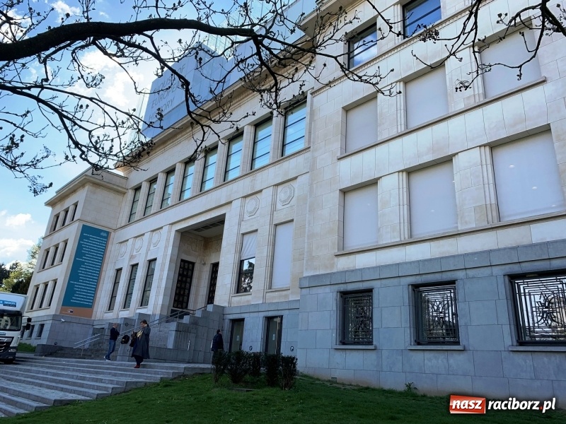 Zdjęcie w galerii na portalu naszraciborz.pl: Europa dla obywateli. Raciborzanie z zaproszeniem do Brukseli  wiadomości z regionu