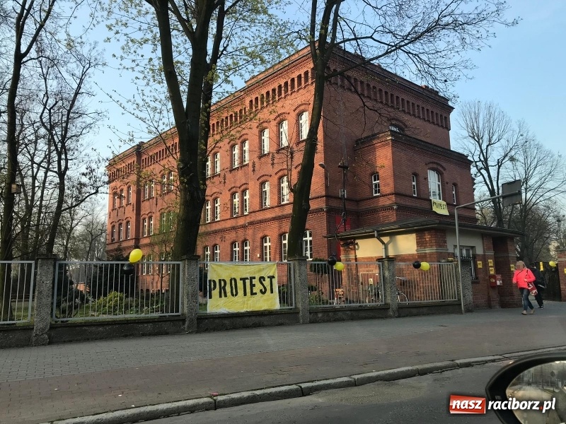 Zdjęcie w galerii na portalu naszraciborz.pl: Komunikat Urzędu Miasta po pierwszym dniu strajku  wiadomości z regionu