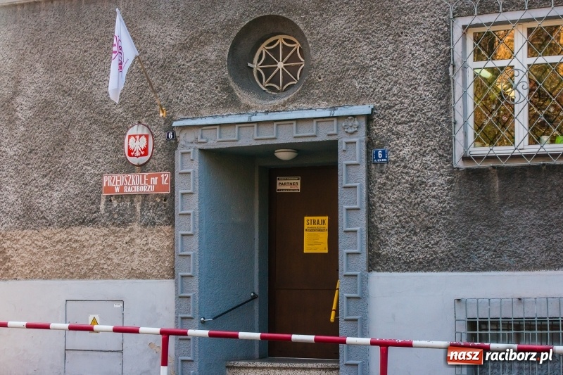 Zdjęcie w galerii na portalu naszraciborz.pl: Komunikat Urzędu Miasta po pierwszym dniu strajku  wiadomości z regionu