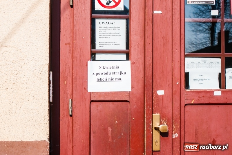 Zdjęcie w galerii na portalu naszraciborz.pl: Komunikat Urzędu Miasta po pierwszym dniu strajku  wiadomości z regionu