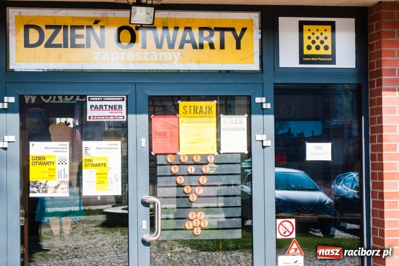 Zdjęcie w galerii na portalu naszraciborz.pl: Komunikat Urzędu Miasta po pierwszym dniu strajku  wiadomości z regionu