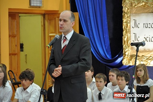 Zdjęcie w galerii na portalu naszraciborz.pl: Wojewódzkie Zakończenie Roku w SP 13 wiadomości z regionu
