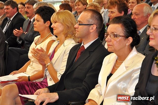 Zdjęcie w galerii na portalu naszraciborz.pl: Wojewódzkie Zakończenie Roku w SP 13 wiadomości z regionu