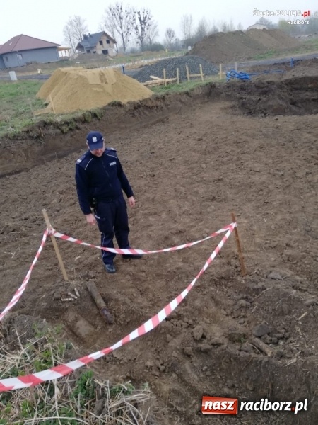 Zdjęcie w galerii na portalu naszraciborz.pl: Podwójne niebezpieczne znalezisko w Pietrowicach Wielkich wiadomości z regionu