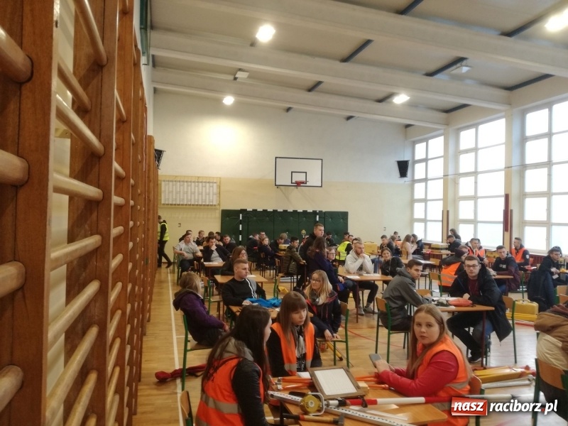 Zdjęcie w galerii na portalu naszraciborz.pl: Geodeta CKZiU nr 1 w krajowej czołówce wiadomości z regionu