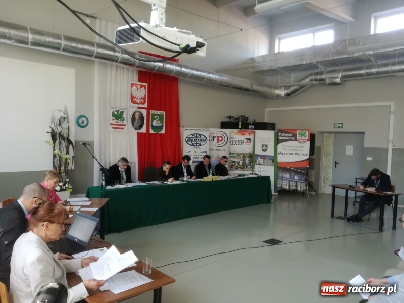 Zdjęcie w galerii na portalu naszraciborz.pl: Geodeta CKZiU nr 1 w krajowej czołówce wiadomości z regionu