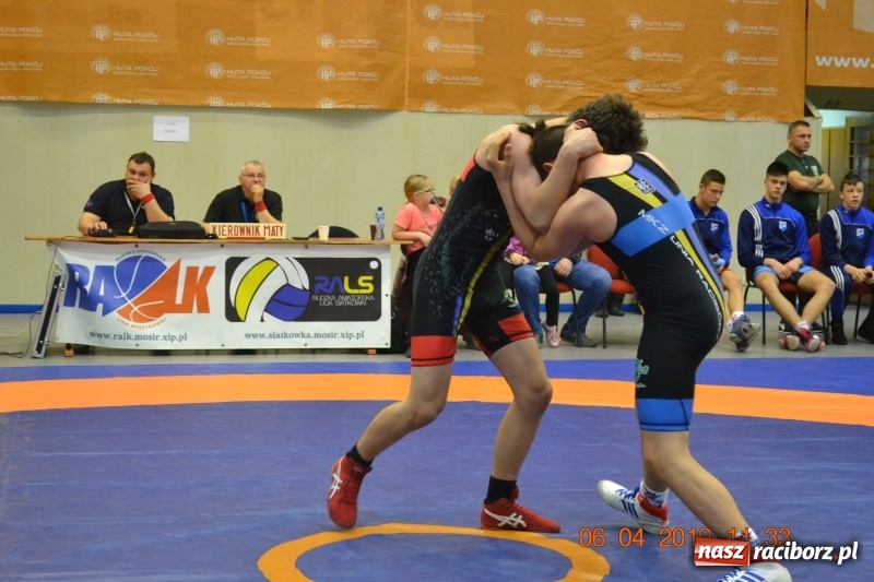 Zdjęcie w galerii na portalu naszraciborz.pl: Dominacja zapaśników Unii na Mistrzostwach Śląska młodzików i Pucharze Śląska kadetów wiadomości z regionu