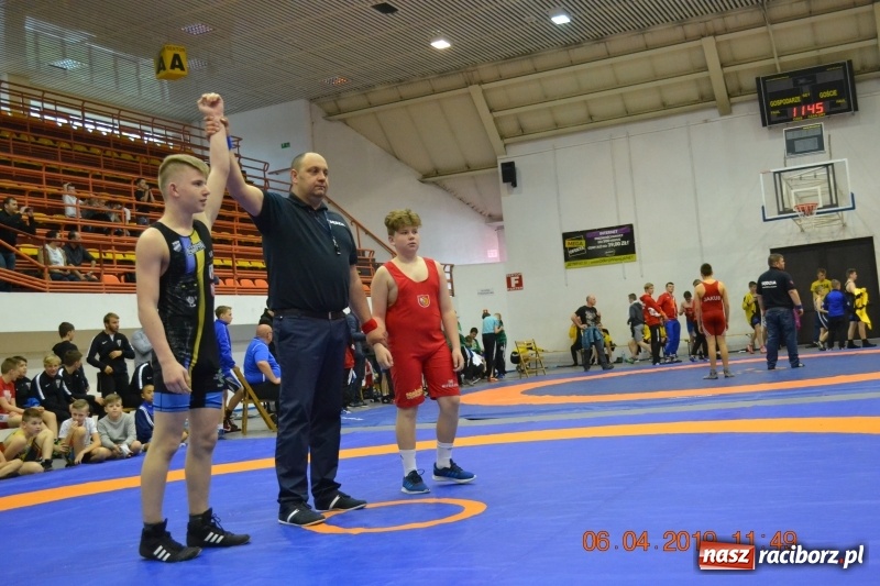 Zdjęcie w galerii na portalu naszraciborz.pl: Dominacja zapaśników Unii na Mistrzostwach Śląska młodzików i Pucharze Śląska kadetów wiadomości z regionu