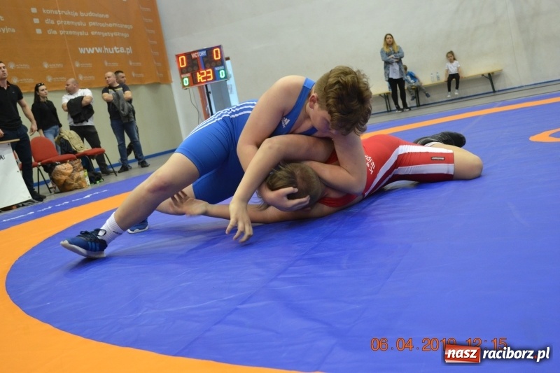 Zdjęcie w galerii na portalu naszraciborz.pl: Dominacja zapaśników Unii na Mistrzostwach Śląska młodzików i Pucharze Śląska kadetów wiadomości z regionu
