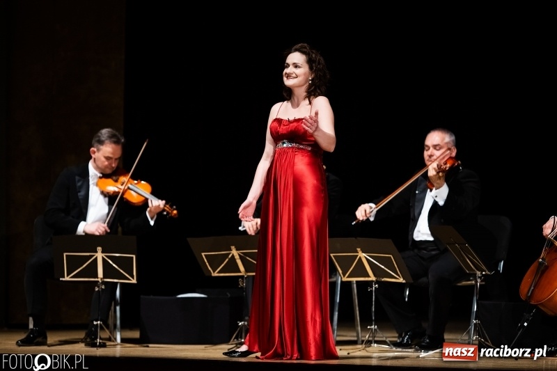 Zdjęcie w galerii na portalu naszraciborz.pl: Koncert uczniów PSM i Grupy MoCarta w RCK wiadomości z regionu