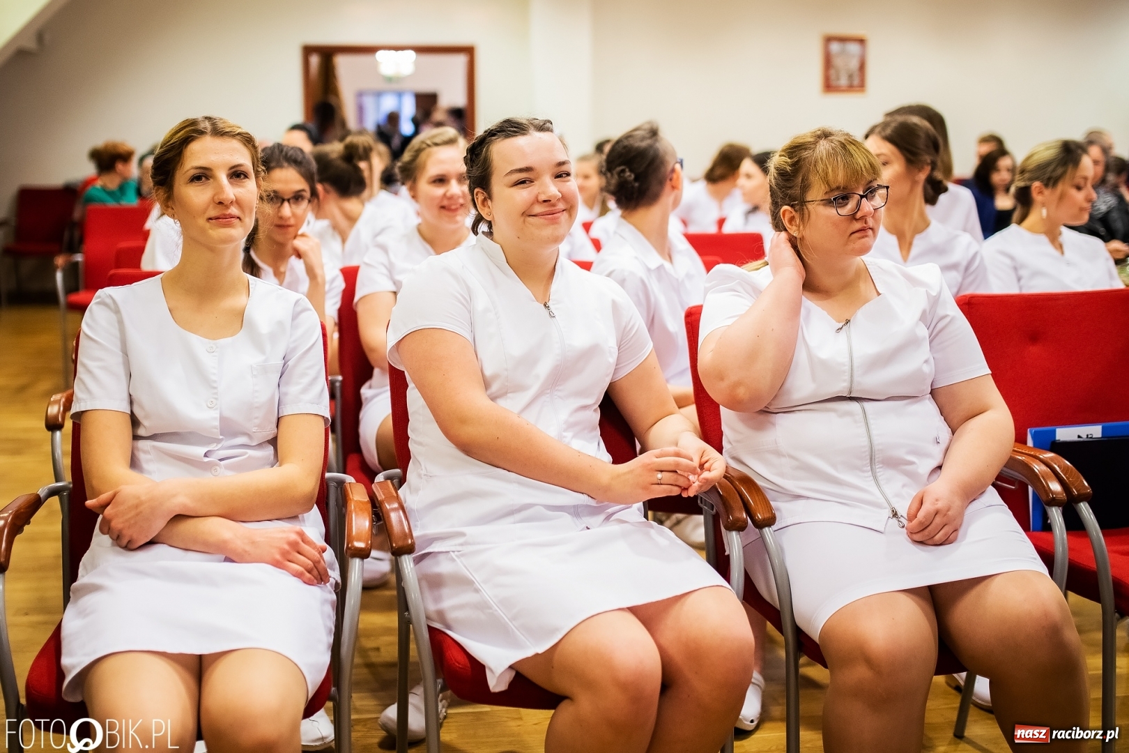 Zdjęcie w galerii na portalu naszraciborz.pl: Czepkowanie na raciborskim zamku. Drugie w historii PWSZ [FOTO i WIDEO] wiadomości z regionu
