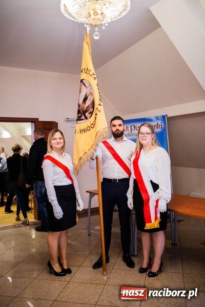 Zdjęcie w galerii na portalu naszraciborz.pl: Czepkowanie na raciborskim zamku. Drugie w historii PWSZ [FOTO i WIDEO] wiadomości z regionu