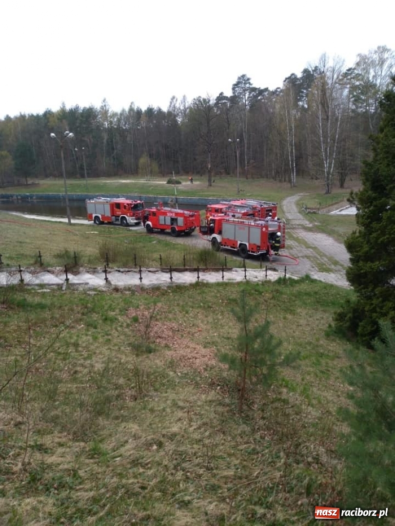 Zdjęcie w galerii na portalu naszraciborz.pl: Strażackie ćwiczenia OSP gminy Kuźnia Raciborska w Rudach wiadomości z regionu
