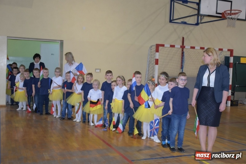 Zdjęcie w galerii na portalu naszraciborz.pl: Europrzedszkolaki w Zabełkowie [FOTO] wiadomości z regionu