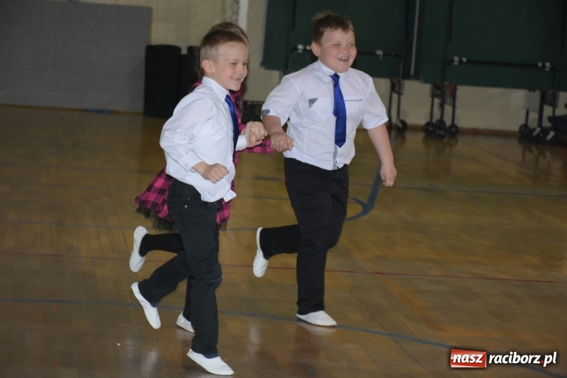 Zdjęcie w galerii na portalu naszraciborz.pl: Europrzedszkolaki w Zabełkowie [FOTO] wiadomości z regionu