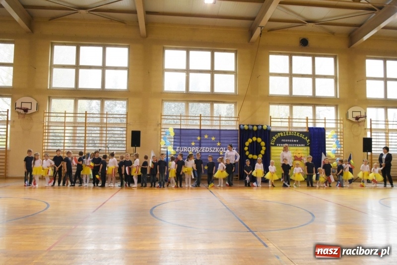 Zdjęcie w galerii na portalu naszraciborz.pl: Europrzedszkolaki w Zabełkowie [FOTO] wiadomości z regionu