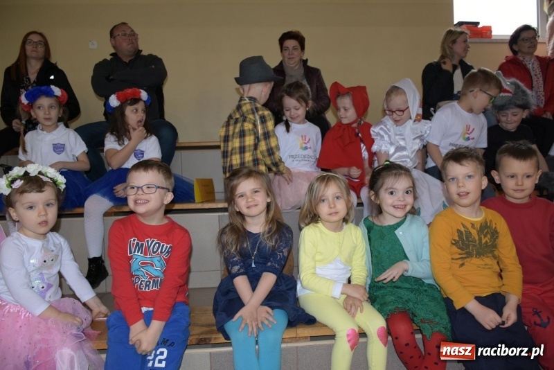 Zdjęcie w galerii na portalu naszraciborz.pl: Europrzedszkolaki w Zabełkowie [FOTO] wiadomości z regionu