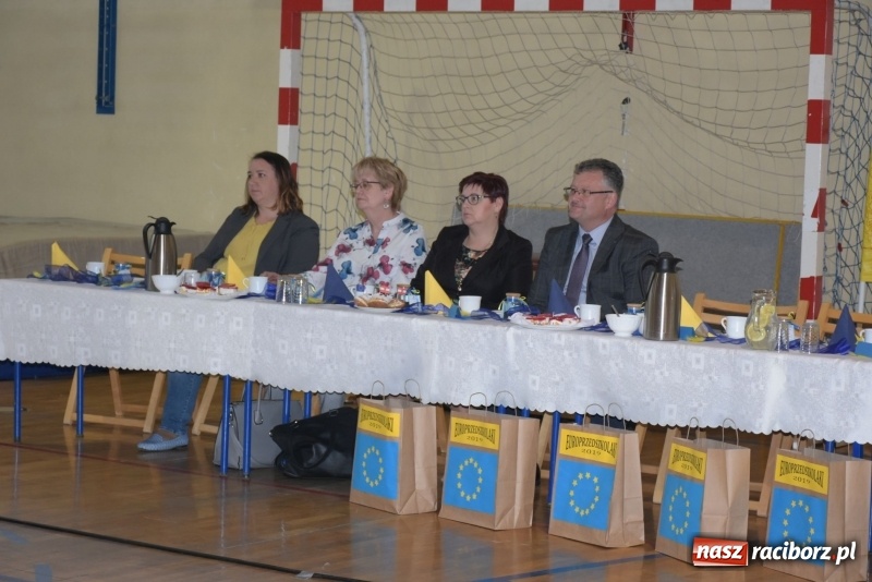 Zdjęcie w galerii na portalu naszraciborz.pl: Europrzedszkolaki w Zabełkowie [FOTO] wiadomości z regionu