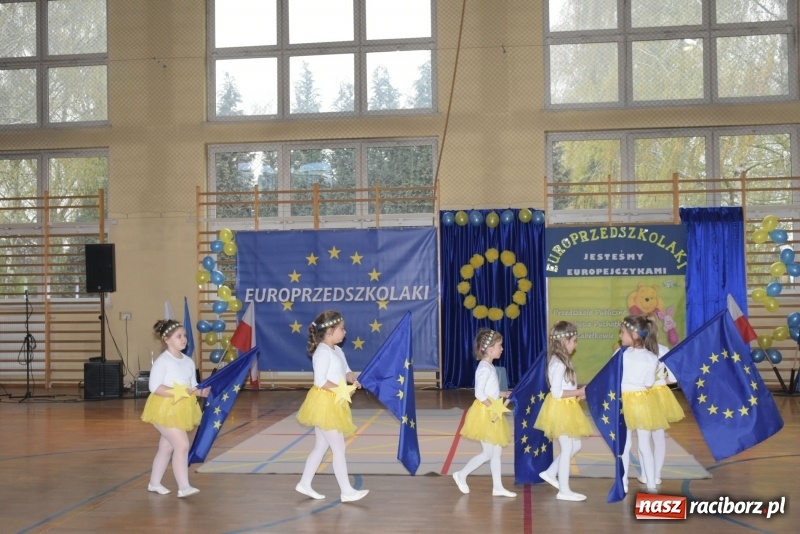 Zdjęcie w galerii na portalu naszraciborz.pl: Europrzedszkolaki w Zabełkowie [FOTO] wiadomości z regionu