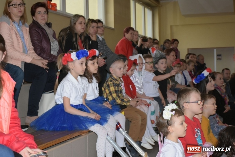 Zdjęcie w galerii na portalu naszraciborz.pl: Europrzedszkolaki w Zabełkowie [FOTO] wiadomości z regionu