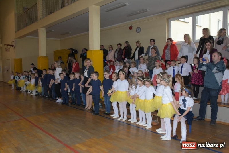 Zdjęcie w galerii na portalu naszraciborz.pl: Europrzedszkolaki w Zabełkowie [FOTO] wiadomości z regionu