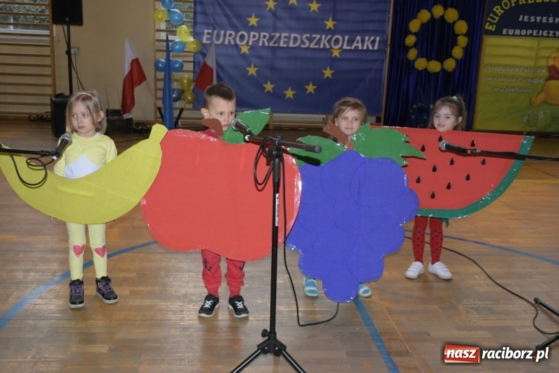 Zdjęcie w galerii na portalu naszraciborz.pl: Europrzedszkolaki w Zabełkowie [FOTO] wiadomości z regionu