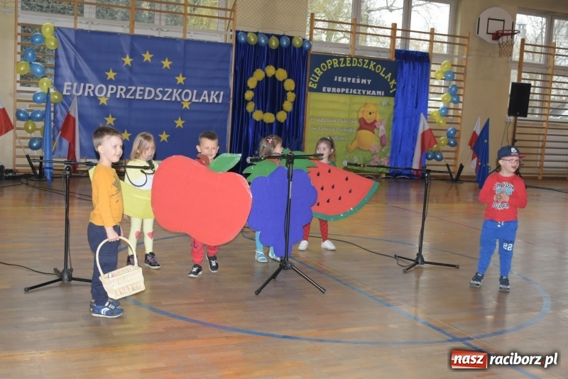 Zdjęcie w galerii na portalu naszraciborz.pl: Europrzedszkolaki w Zabełkowie [FOTO] wiadomości z regionu