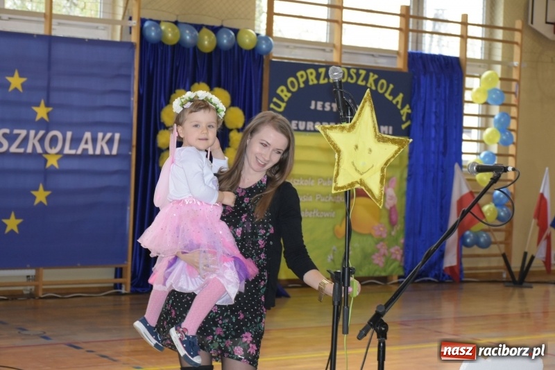 Zdjęcie w galerii na portalu naszraciborz.pl: Europrzedszkolaki w Zabełkowie [FOTO] wiadomości z regionu