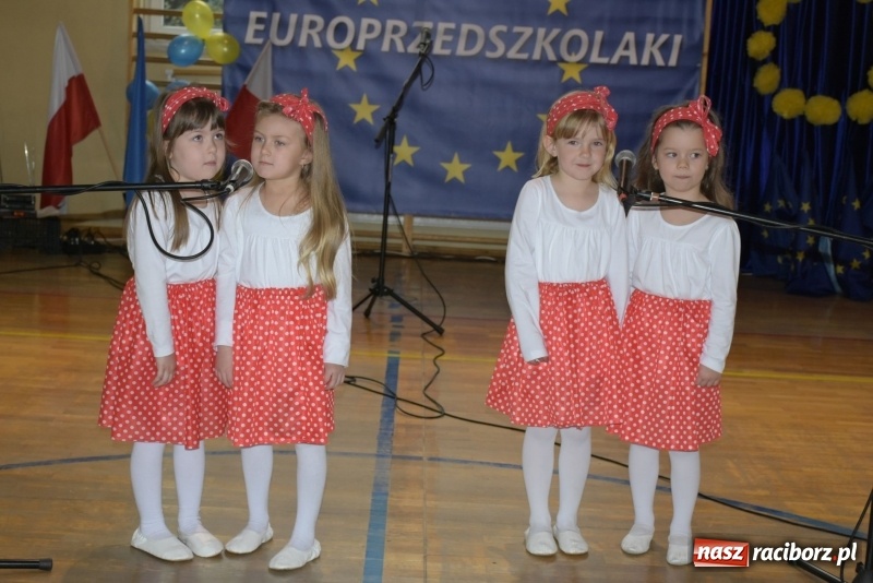 Zdjęcie w galerii na portalu naszraciborz.pl: Europrzedszkolaki w Zabełkowie [FOTO] wiadomości z regionu