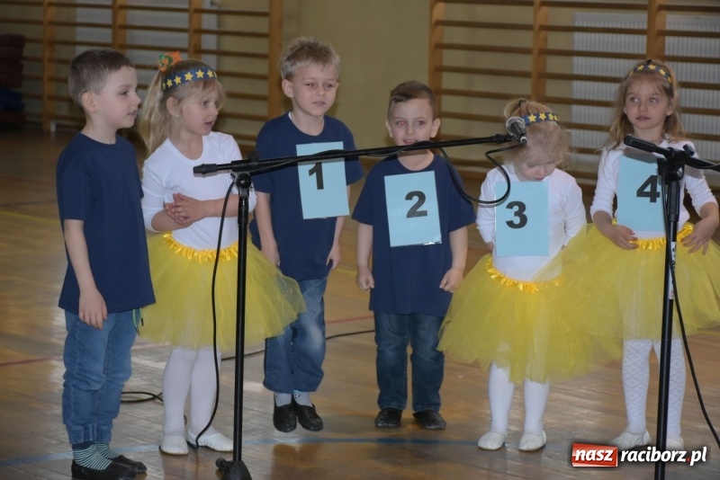Zdjęcie w galerii na portalu naszraciborz.pl: Europrzedszkolaki w Zabełkowie [FOTO] wiadomości z regionu