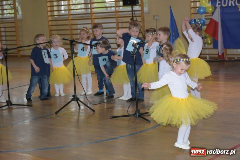 Zdjęcie w galerii na portalu naszraciborz.pl: Europrzedszkolaki w Zabełkowie [FOTO] wiadomości z regionu