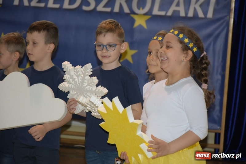Zdjęcie w galerii na portalu naszraciborz.pl: Europrzedszkolaki w Zabełkowie [FOTO] wiadomości z regionu