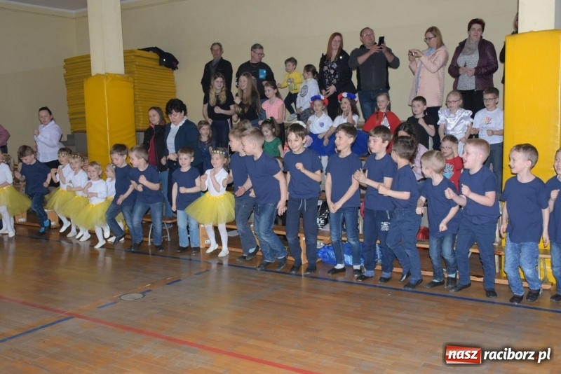 Zdjęcie w galerii na portalu naszraciborz.pl: Europrzedszkolaki w Zabełkowie [FOTO] wiadomości z regionu