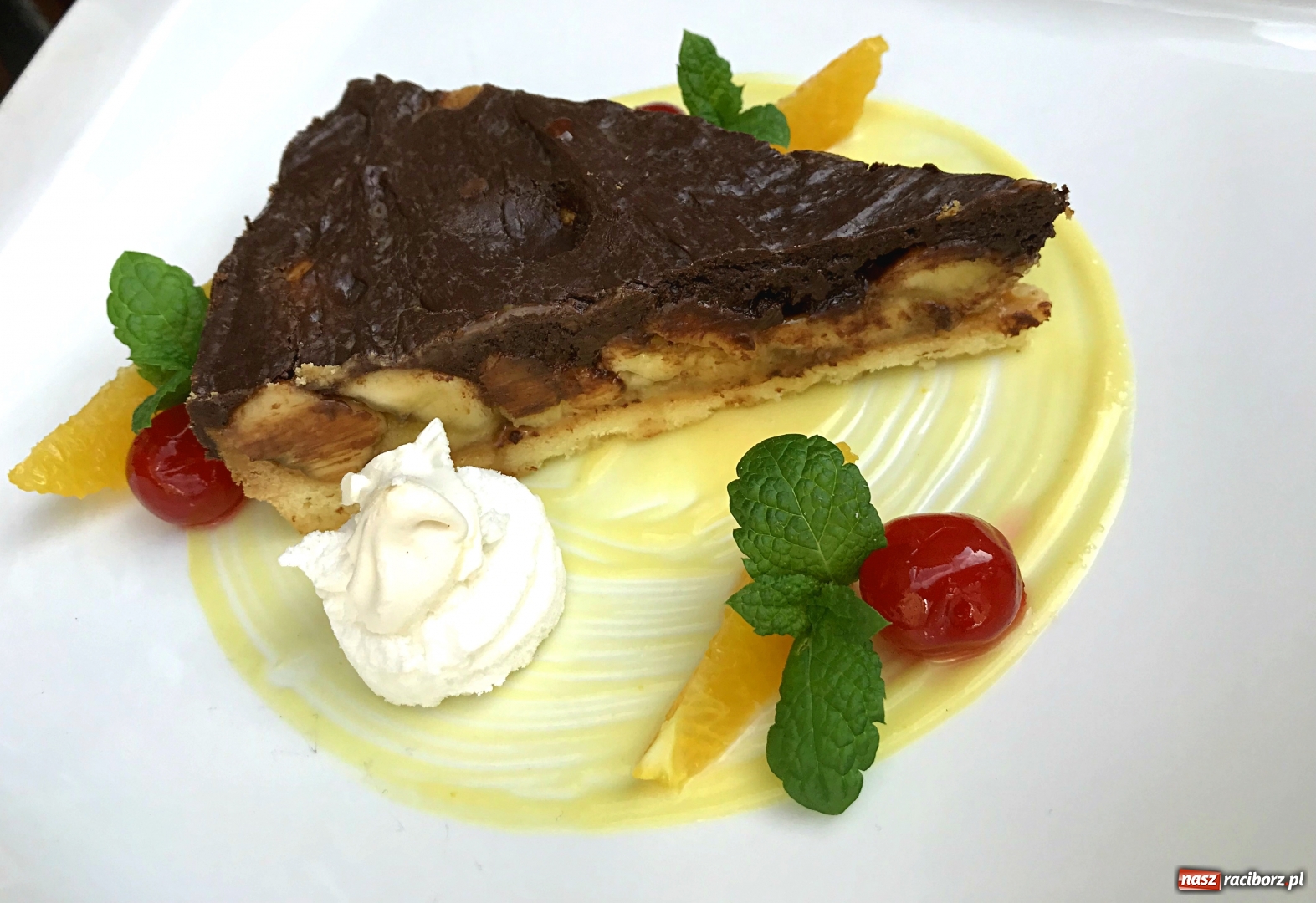 Zdjęcie w galerii na portalu naszraciborz.pl: Co powiecie na weekendową tartę bananową  wiadomości z regionu